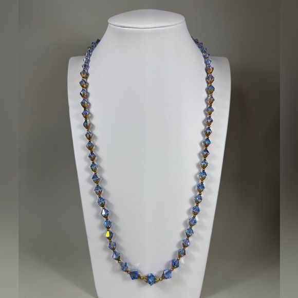 Vintage blue aurora borealis crystal bead necklace with gold-tone spacers - Picture 2 of 8